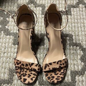 Women’s Shoes A New Day - Medium Chunky Heel Cheetah Print Brown Shoes Size 8.5